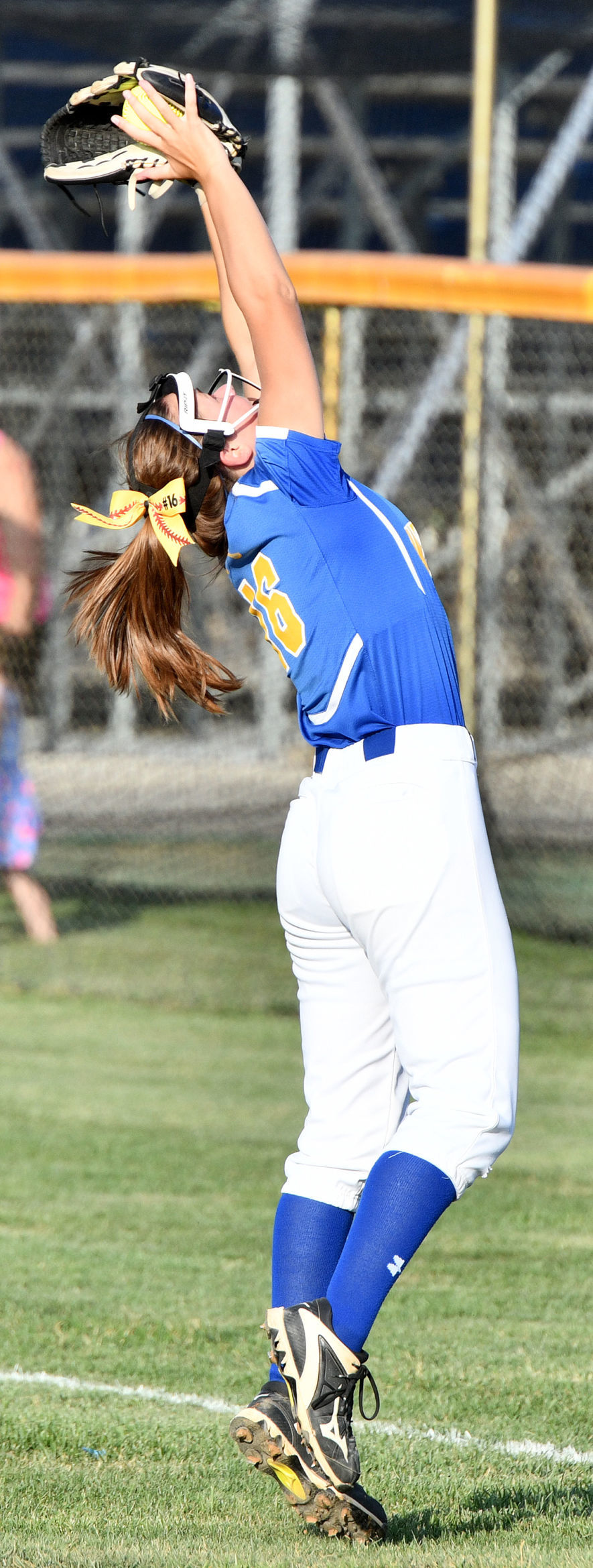 Westwood vs Gehlen Catholic regional softball